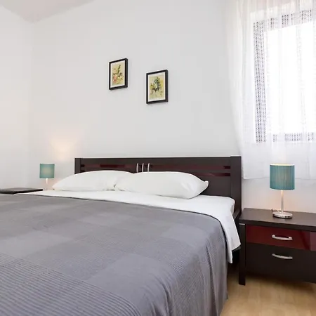 Dubasa Guest house