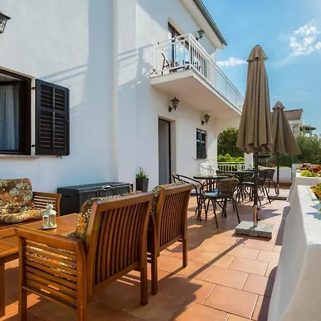 Guest house Dubasa