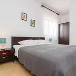 Dubasa Maison d'hôtes Vantacici