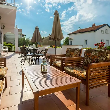 Dubasa Gasthuis 4*