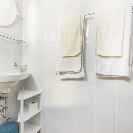 Gasthuis Dubasa 4*