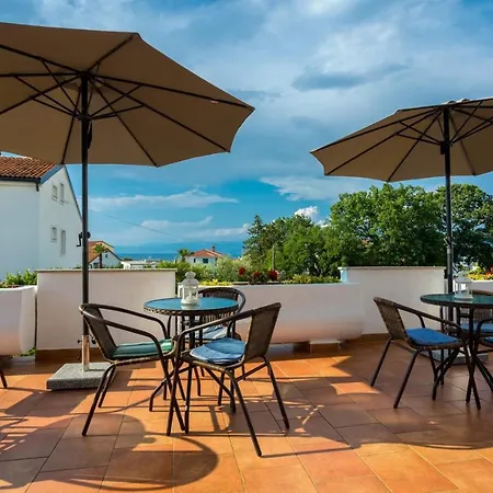 Πανσιόν Dubasa 4*
