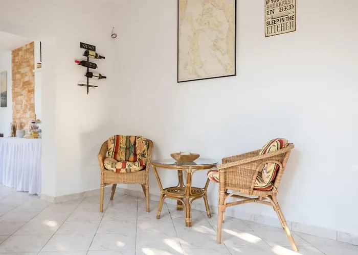 招待所 Dubasa 万塔西西